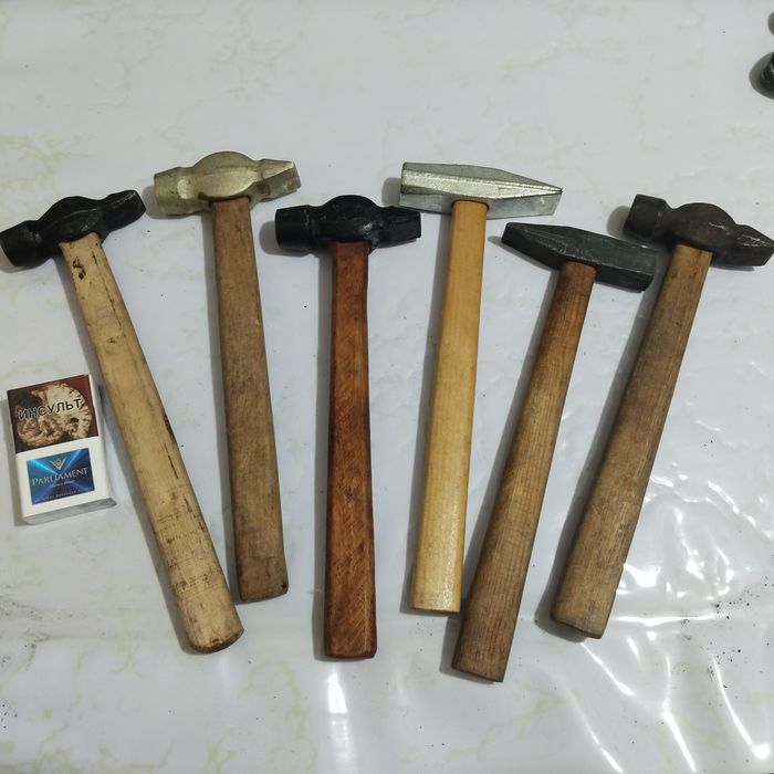 Молоток, новый СССР.