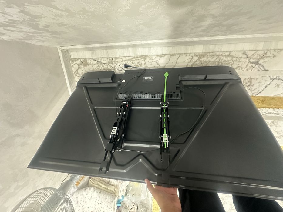 Led Tv продам на запчастью