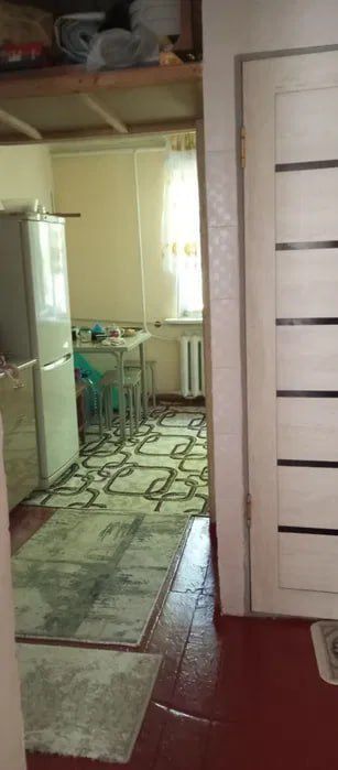 3/2/2. Спутник 2, Сергели. Дом деревянный, квартира 54 м². Метро 400 м