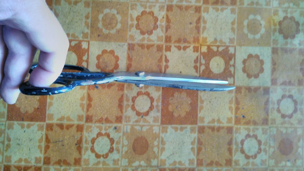 Кроячна ножица 10,5сн.раб.част употребявана за20лв.