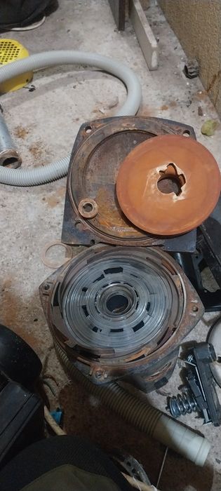 Reparatii hidrofoare si pompe de suprafață