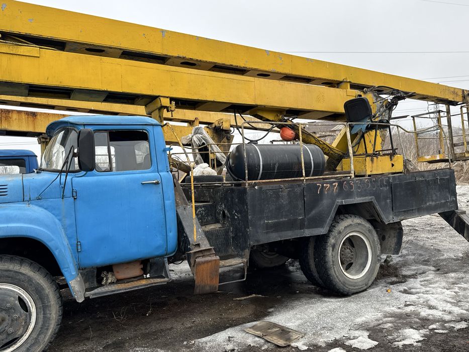 Продается Автовышка Зил