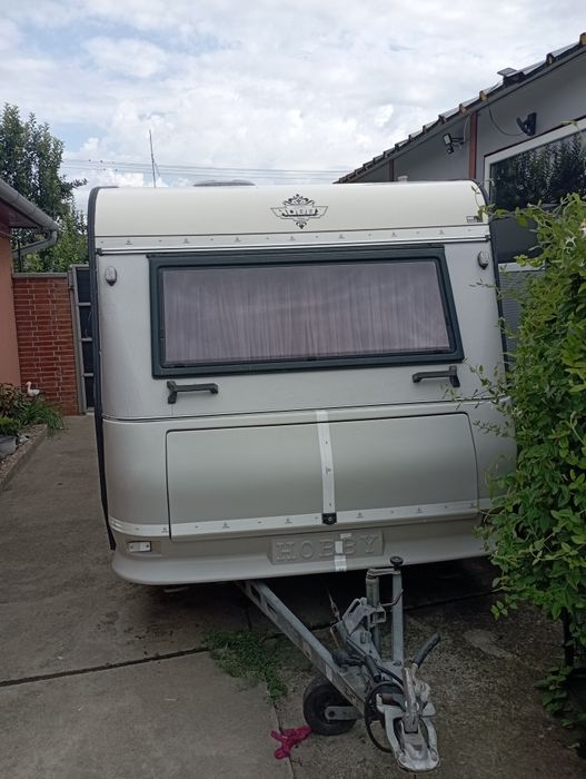 Rulotă Hobby classic 430 2 zone 1000kg
