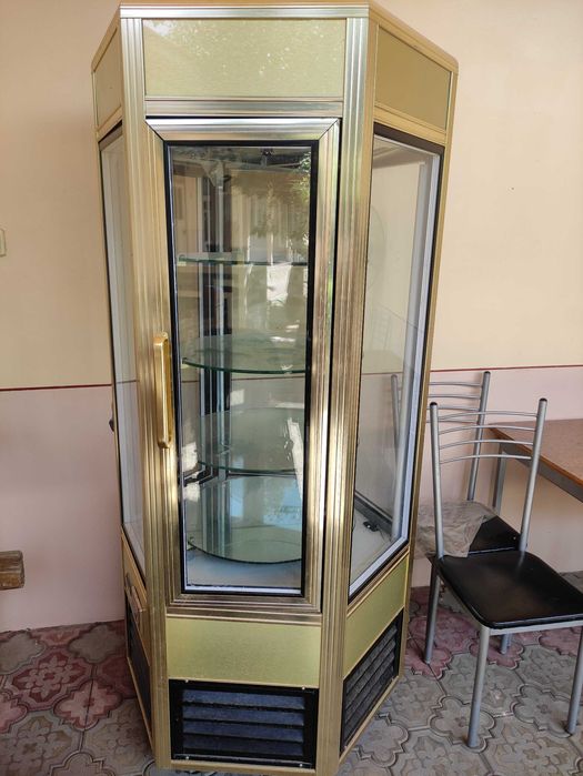 Холодильник для выпечки