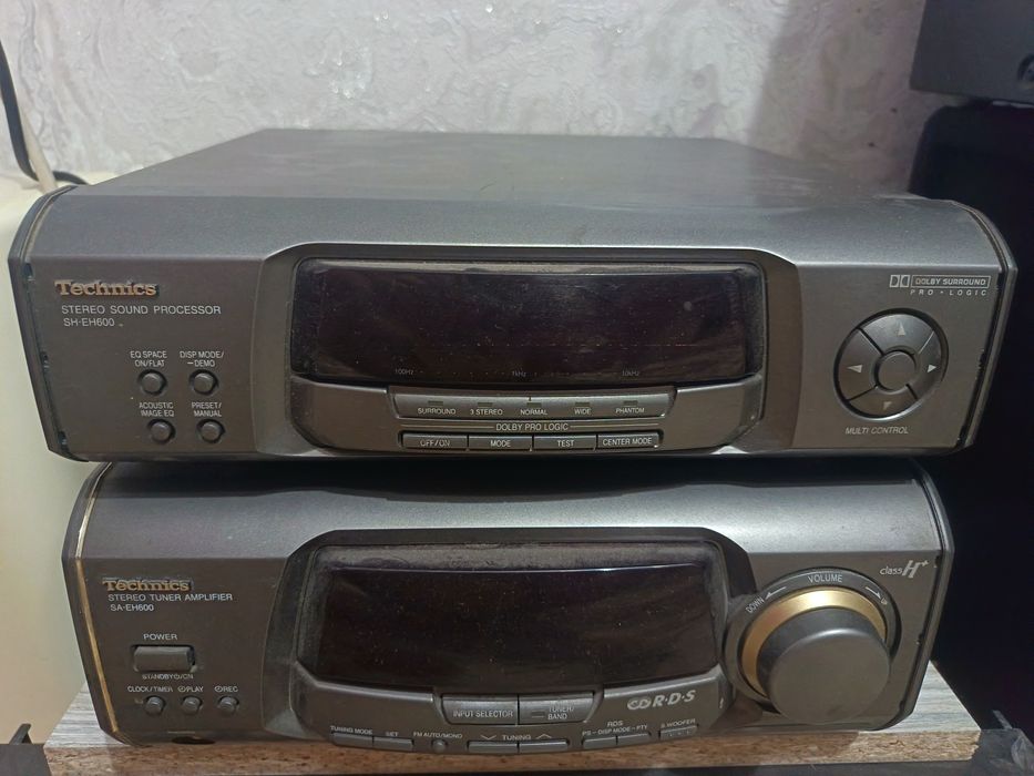 Музыкальный центр все рабочем состоянии