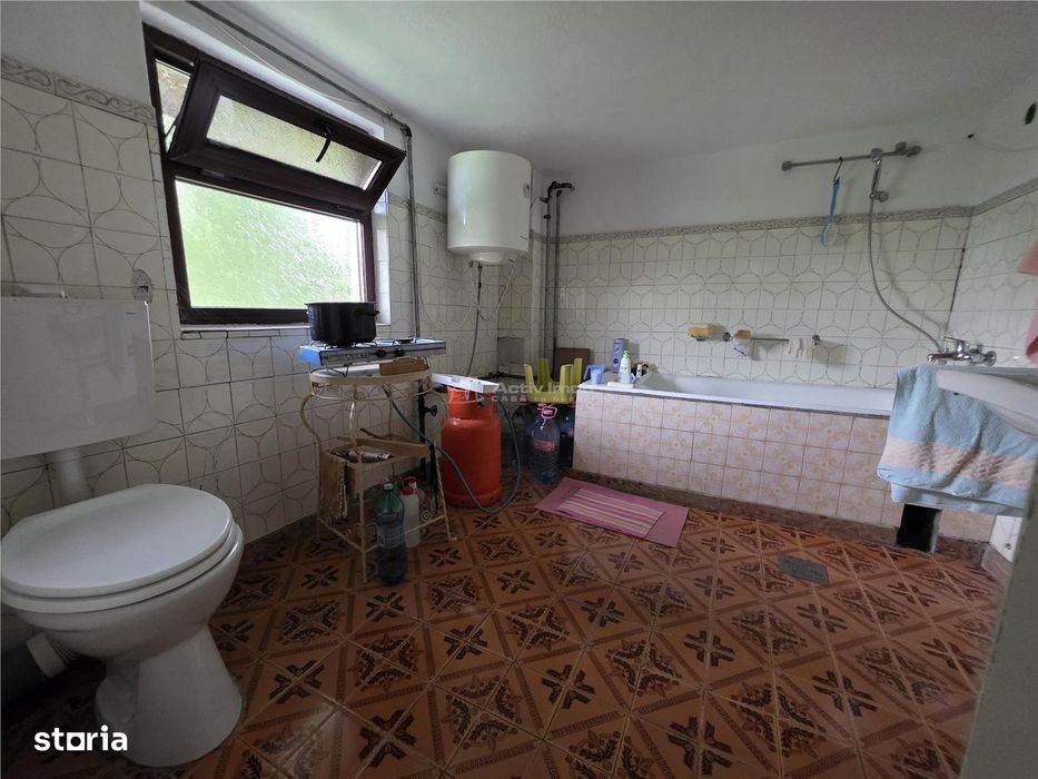 Casa 135 mp, teren 2621 mp, Mihailesti