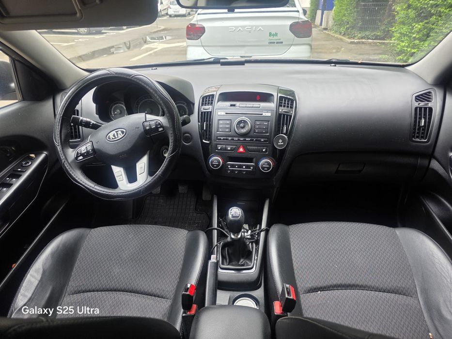 KIA Ceed 2010 — imagine 5