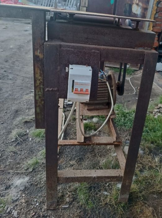 Продам циркулярную пилу