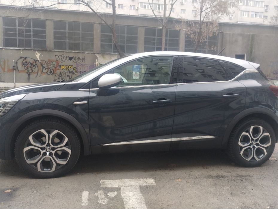 Renault Captur 1.6 Plug in hibrid 160 cp