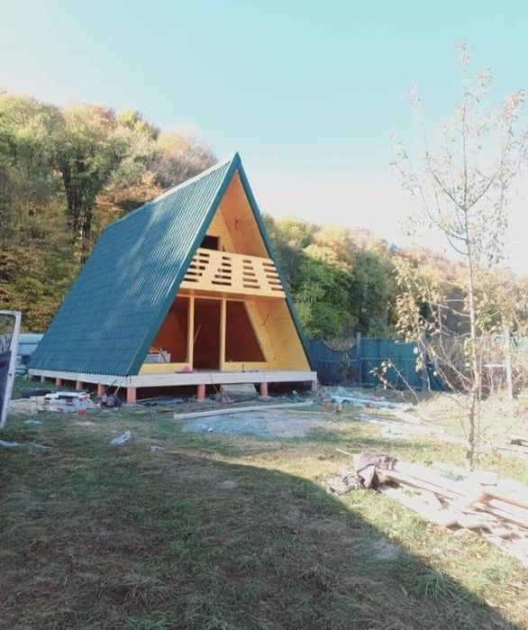 Vând cabane tip A frame