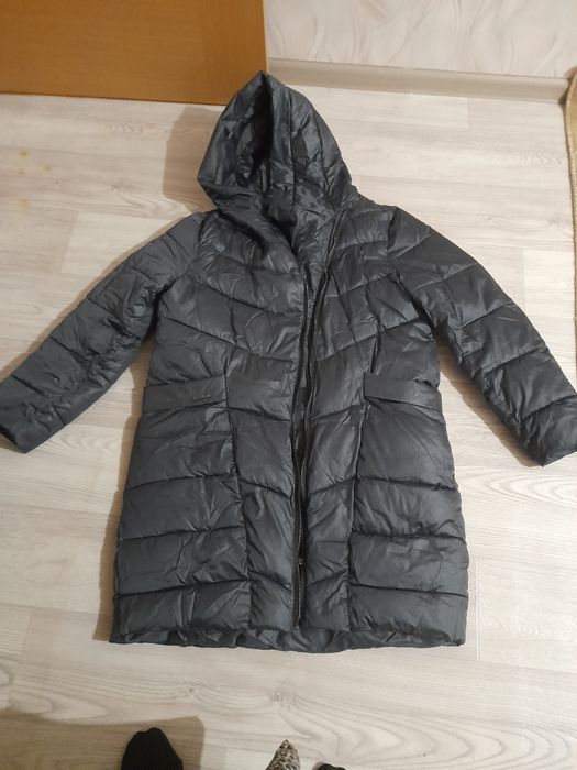 Продам Куртка зимняя