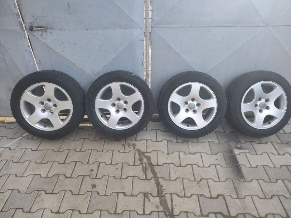 Vând jante aliaj audi de iarnă.