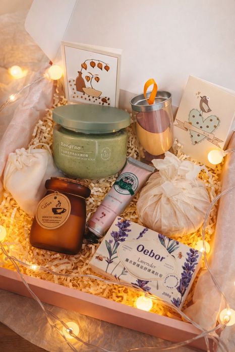 Подарочный бокс для девушек новый