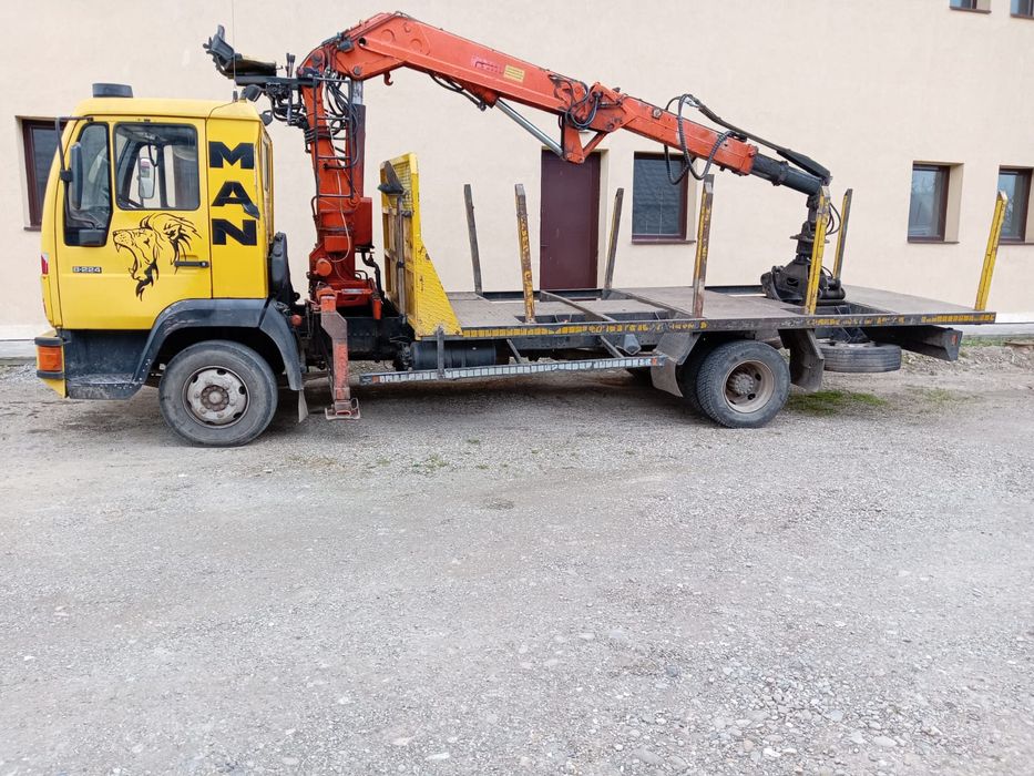 MAN  8.224 LC  cu macara transport lemn