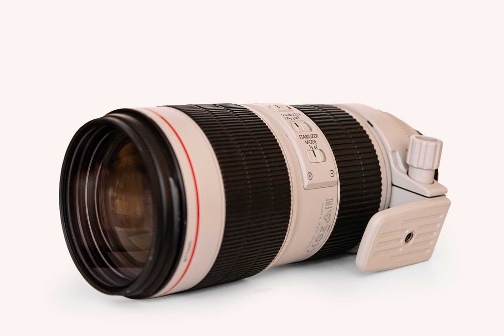 Продава се: Canon EF 70-200mm f/2.8L IS III USM