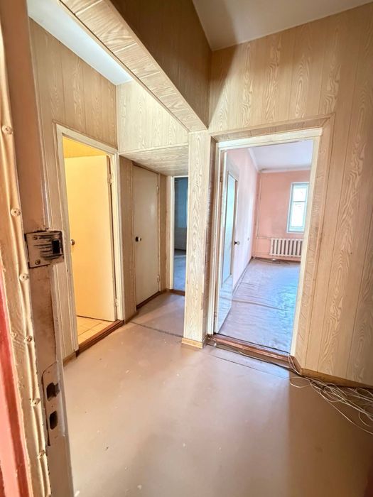 Продается квартира срочно чиланзар 20а