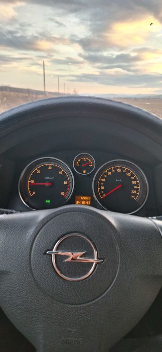 Opel Astra H 1.7cdti