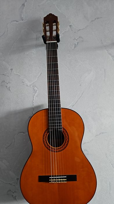 Гитара Классическая Yamaha C70 + чехол б/у