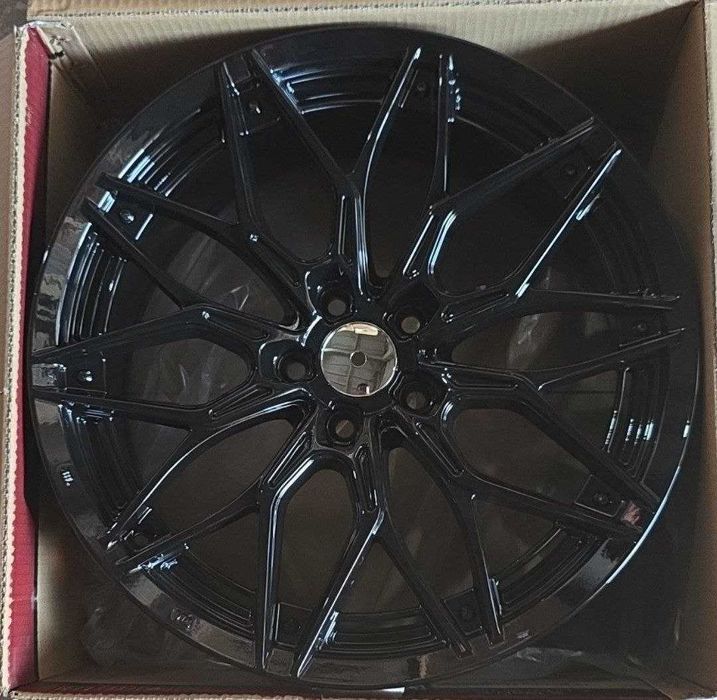 Formula Plus Diska R18