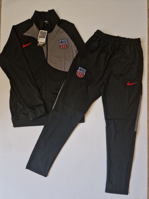 Мъжки спортни екипи