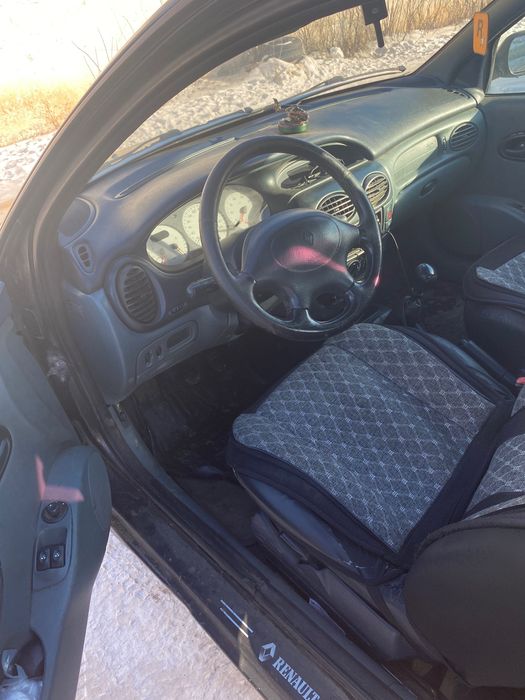 Renault megane coupe объем 2 литра 2000 года