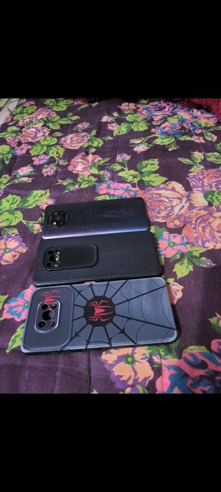 Телефон Poco x3 pro