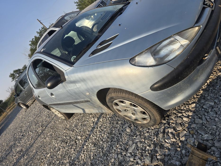 Peugeot 206  1.4 Hdi НА Части Само