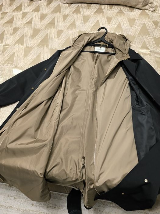 Продам плащ оригинал.