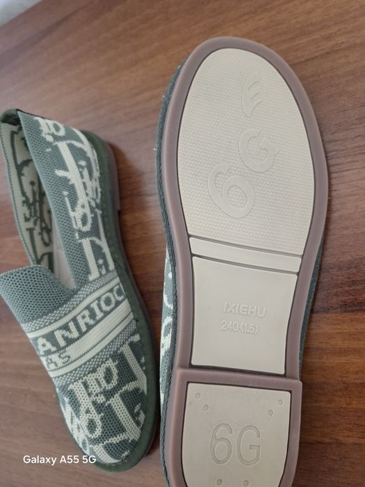 Продам летний обувь