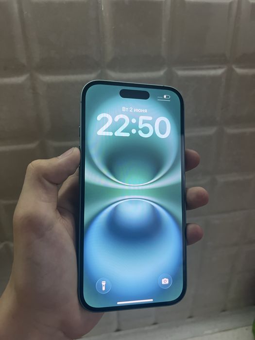 Продам iPhone 16 новый!