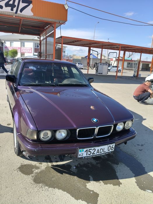 Продается БМВ Е32