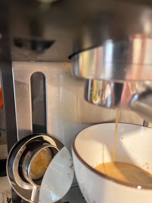 Продам кофемашину De’Longhi ECP35.31