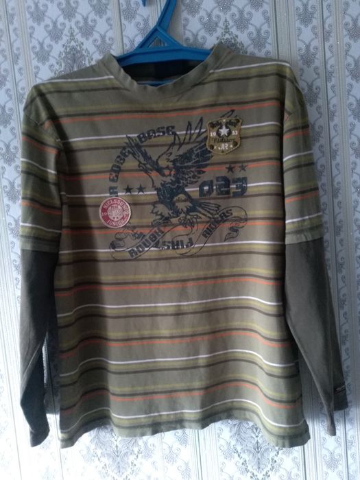 Продам футболки.