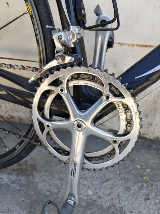 Cursieră full carbon