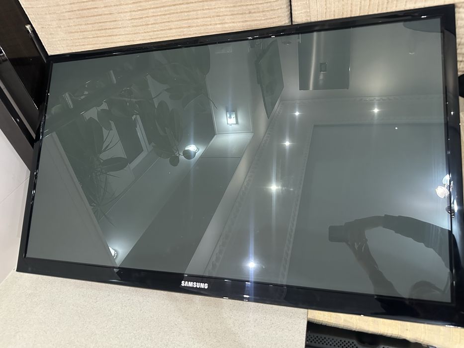 Продам телевизор Samsung