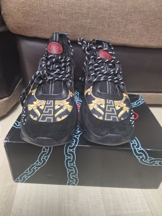 Versace Chain Reaction