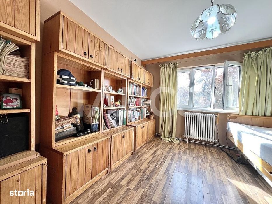 Apartament cu 3 camere de vanzare in Manastur izolat 2 balcoane boxa