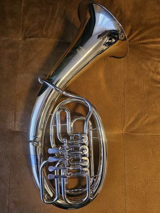 Vand basfligorn / eufoniu / bariton Thomann