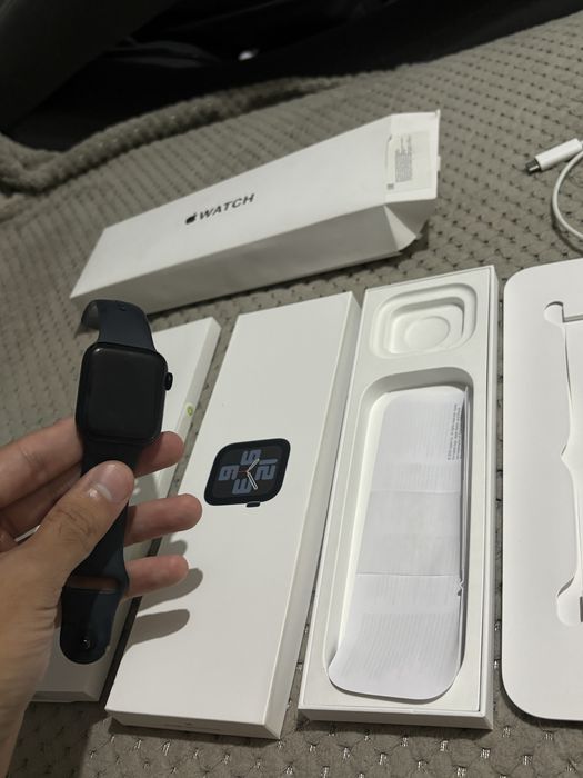 Apple Watch SE 2 / 40 mm