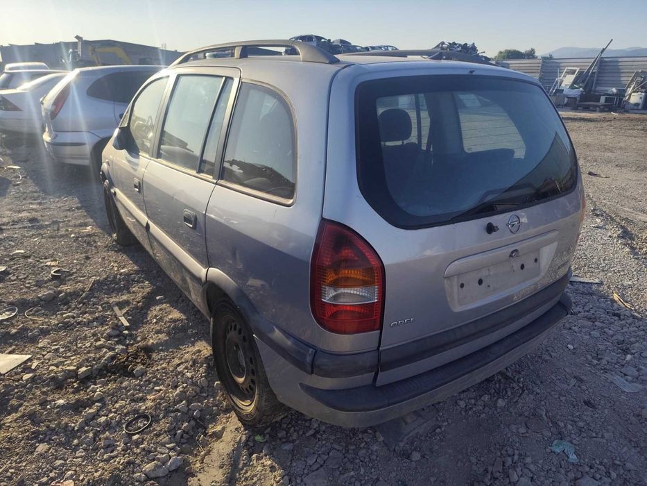 Opel Zafira 2.0 дизел - 82к.с - 2000г. на части