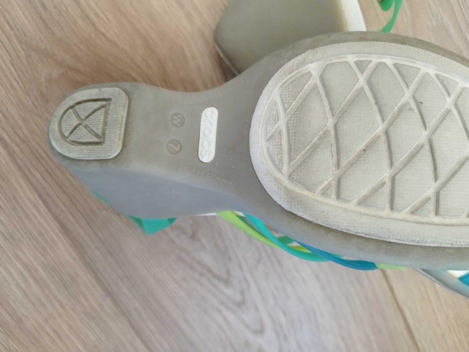Сандали Crocs 37-38 / 24.5 см