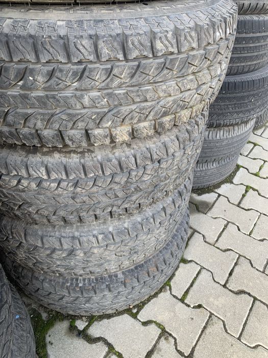 Anvelope iarna 4x4 215 80 R15