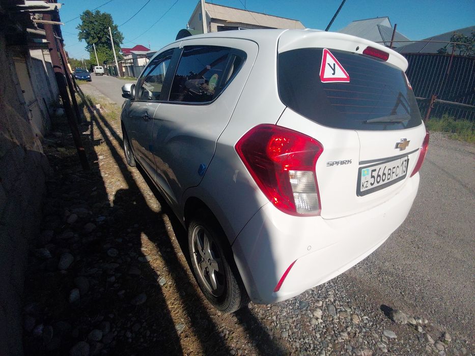 Продается Chevrolet Spark.