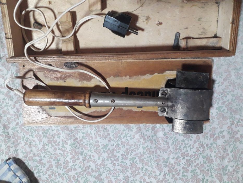 Професионален инструмент за запояване