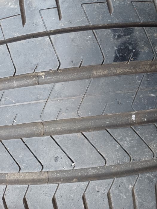 Гуми 285/35/20 Пирели