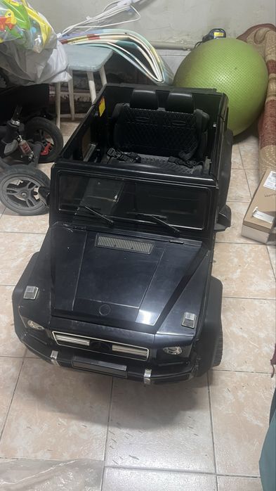 Электро машинка на акумуляторе