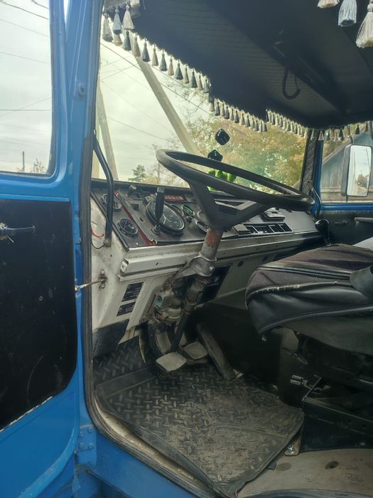 Продам  грузовик