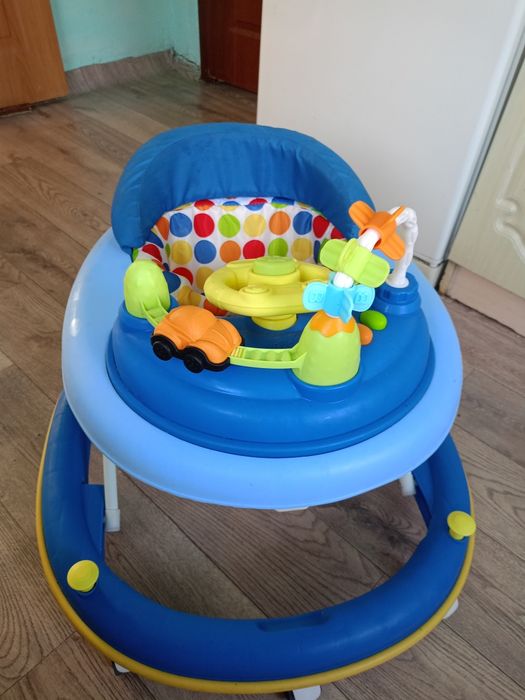 Продам ходунки детские