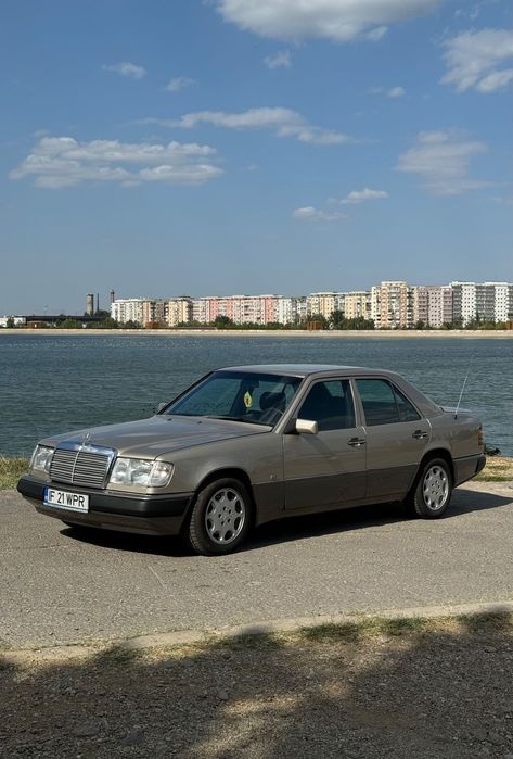 Mercedes-Benz W124 MERCEDES E class W124 2.3