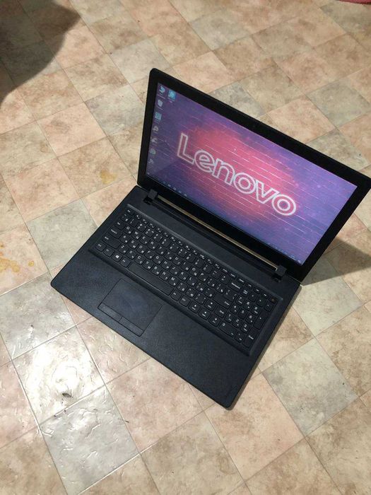 Lenovo в хорошем состоянии озу 8гб intel i5 работает хорошо Win 10